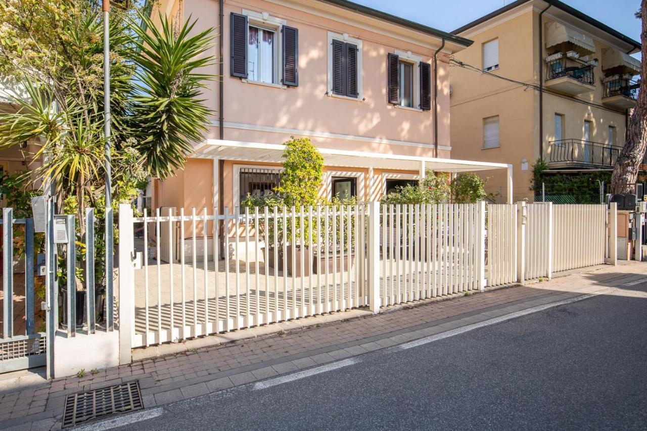 רימיני Bilocale Con Giardino A 200Mt Dal Mare - Homeunity מראה חיצוני תמונה